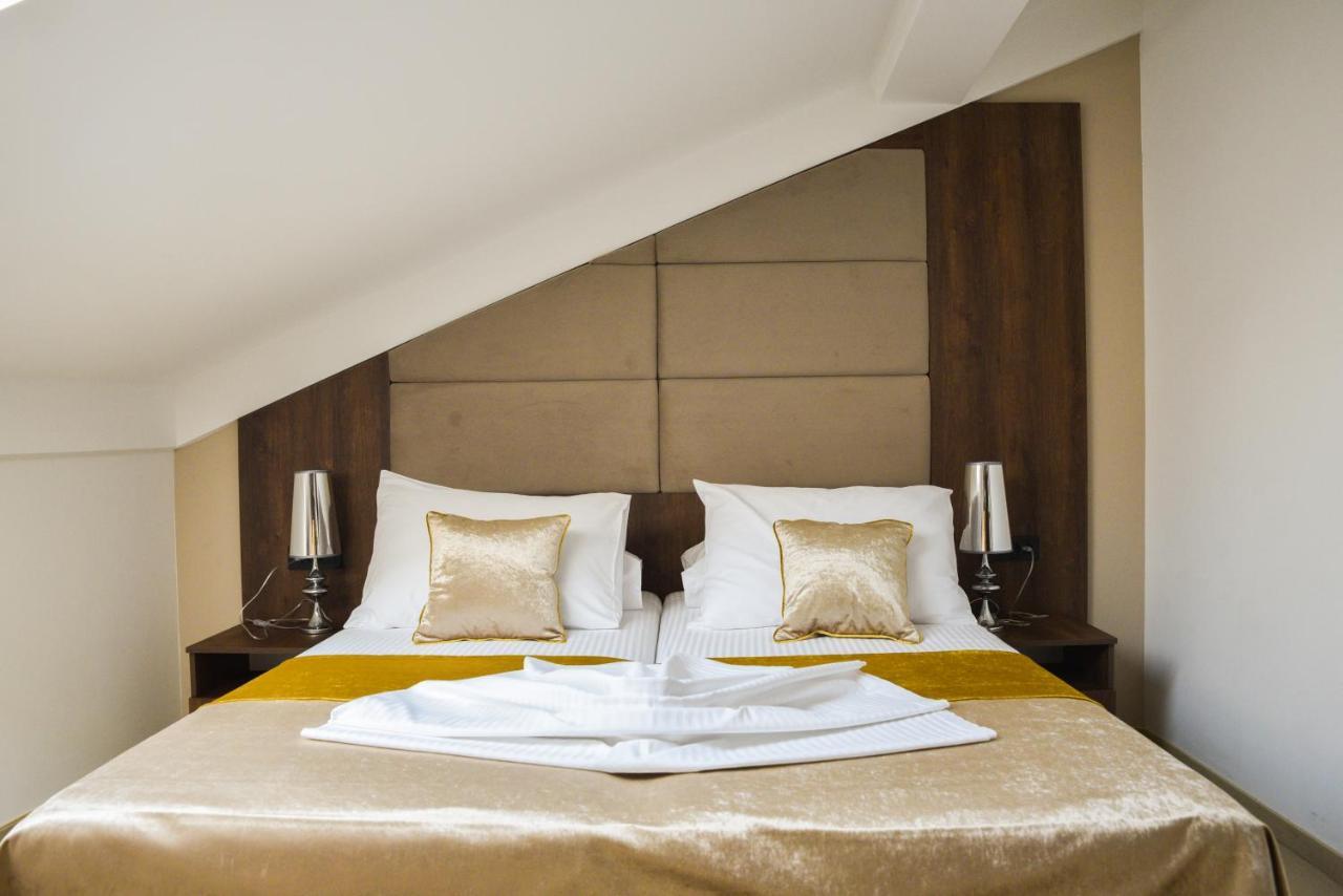 סנג' Hotel Meduza מראה חיצוני תמונה